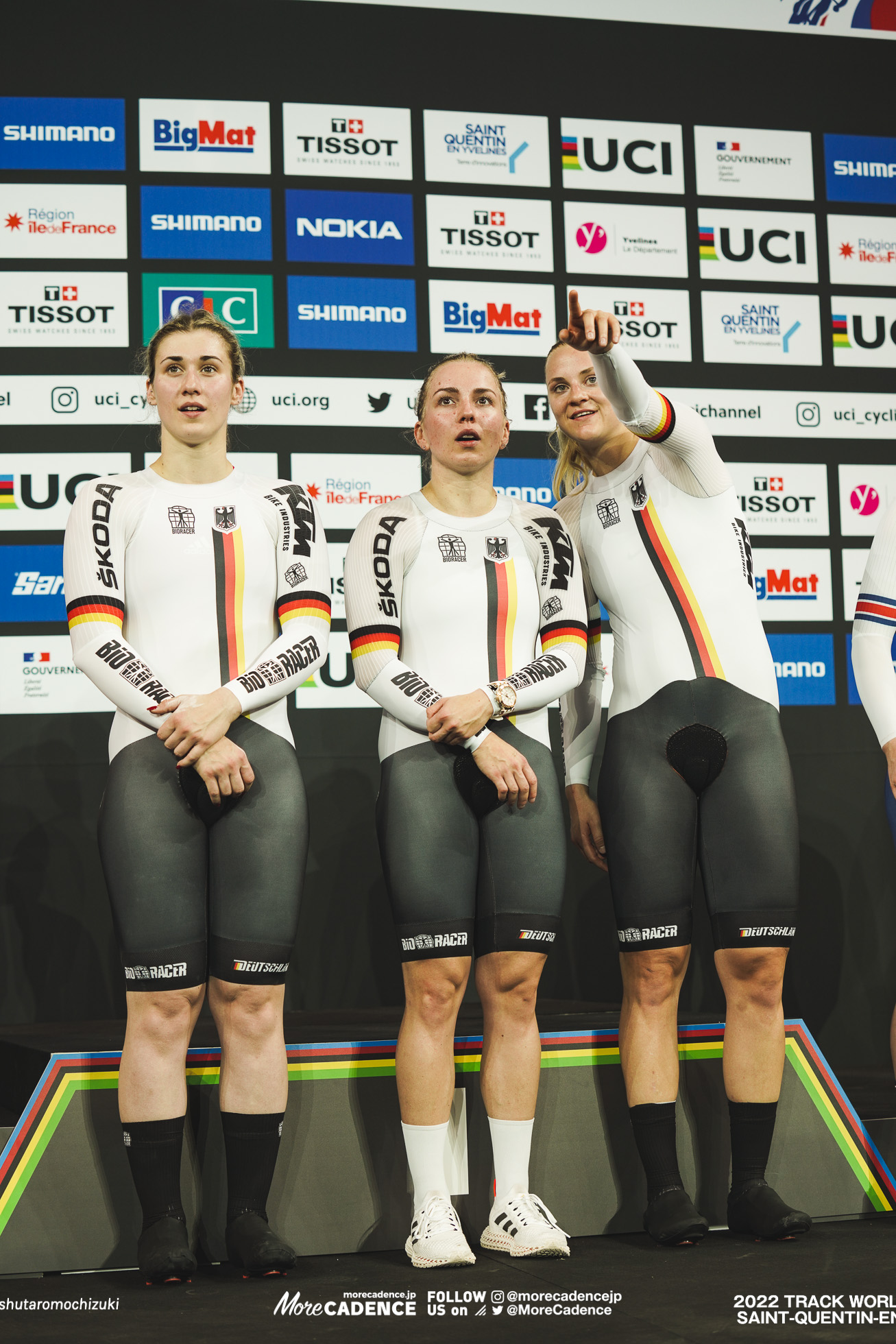 ポーリン・グラボッシュ, GRABOSCH Pauline Sophie, エマ・ヒンツェ, HINZE Emma, リー ソフィー・フリードリッヒ, FRIEDRICH Lea Sophie, GER, Women's Team Sprint, 2022 Track World Championships, Saint-Quentin-en-Yvelines, France