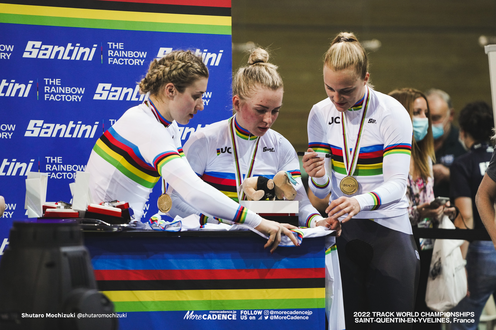 ポーリン・グラボッシュ, GRABOSCH Pauline Sophie, エマ・ヒンツェ, HINZE Emma, リー ソフィー・フリードリッヒ, FRIEDRICH Lea Sophie, GER, Women's Team Sprint, 2022 Track World Championships, Saint-Quentin-en-Yvelines, France