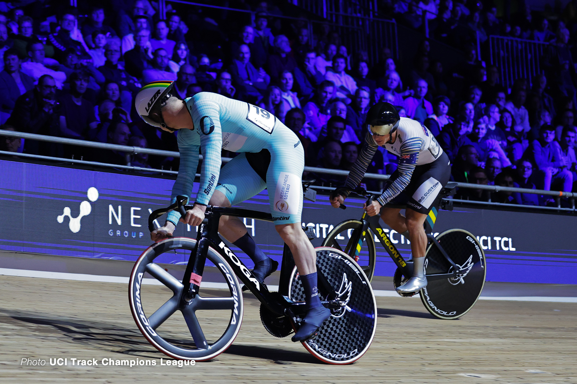 マシュー・リチャードソン Matthew Richardson of Australia, ハリー・ラブレイセン Harrie Lavreysen of The Netherlands in the Mens Sprint Final, UCI Track Champions League, Round 2: Berlin