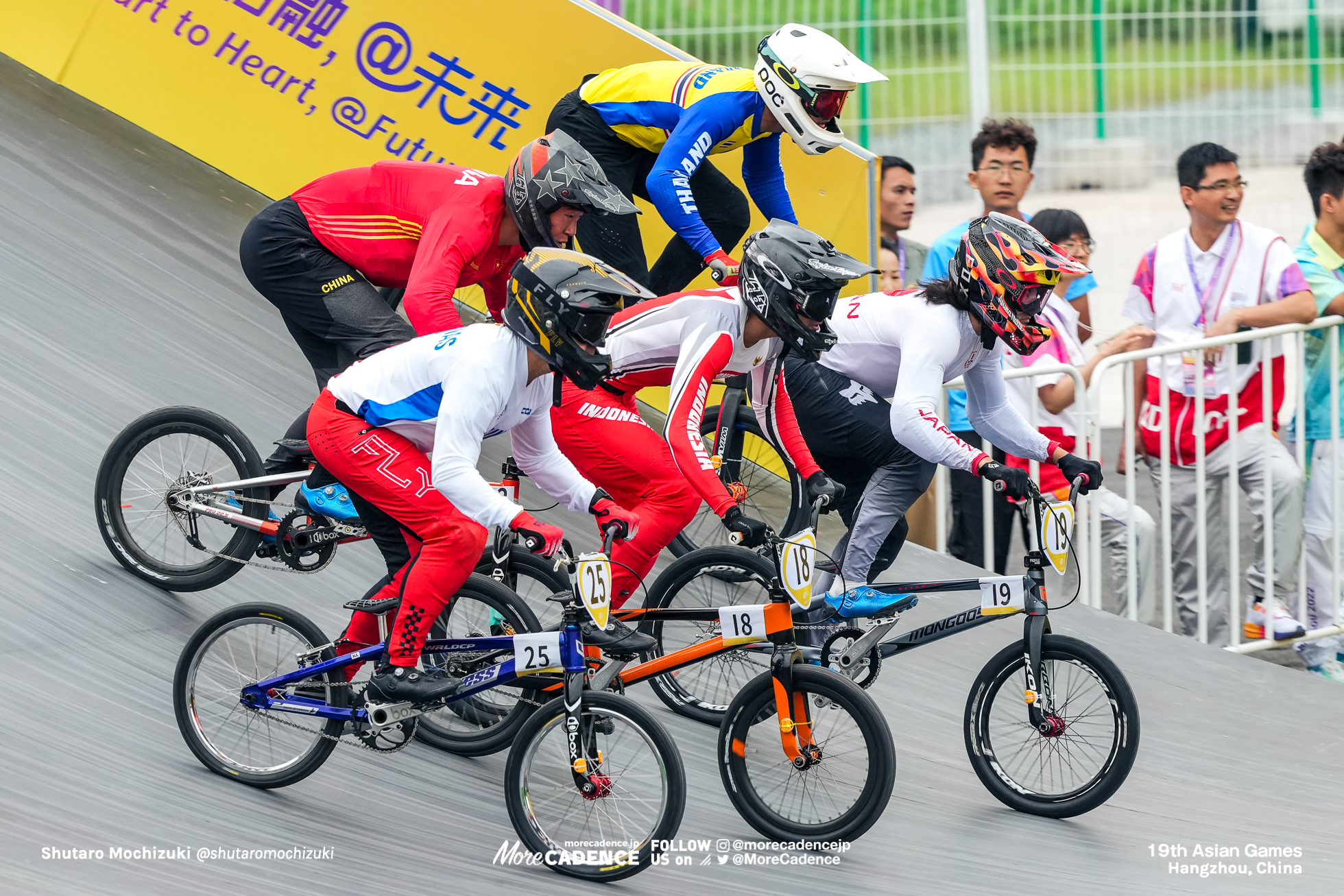 中井飛馬 NAKAI Asuma, JPN, RIFKI Fasya Ahsana, INA, CALUAG Danie, PHI, Cycling BMX Racing, MEN, 19th Asian Games, Hangzhou, China