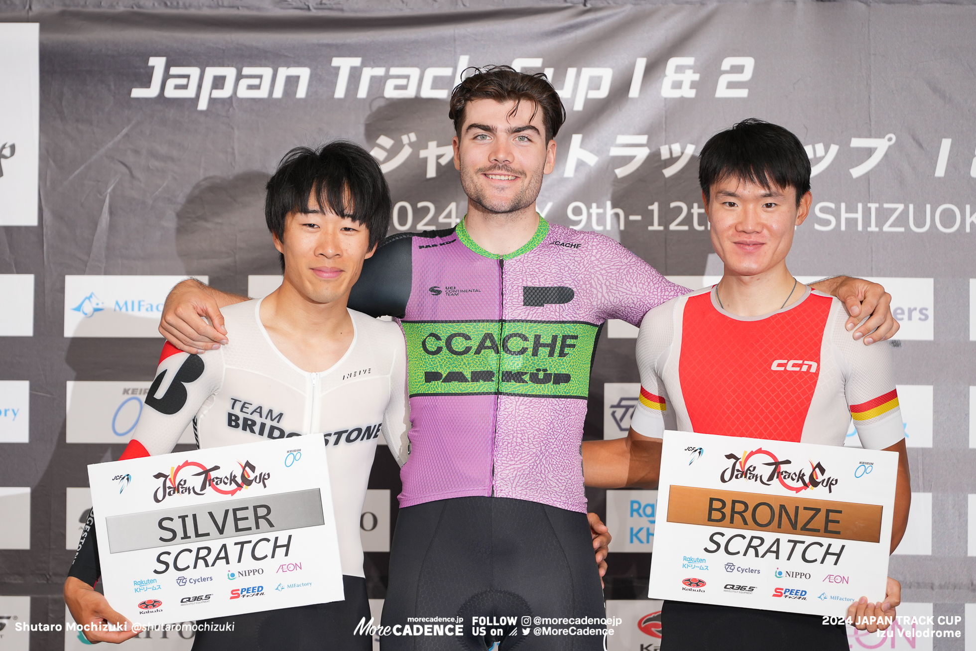 コーナー・リーヒー, LEAHY Conor, AUS, 松田祥位, MATSUDA Shoi, JPN, ワン・ミンジー, WANG Mengjie, CHN, 男子スクラッチ, MEN'S Scratch, 2024ジャパントラックカップ II, 伊豆ベロドローム, 2024 Japan Track Cup II, Izu Velodrome, Japan