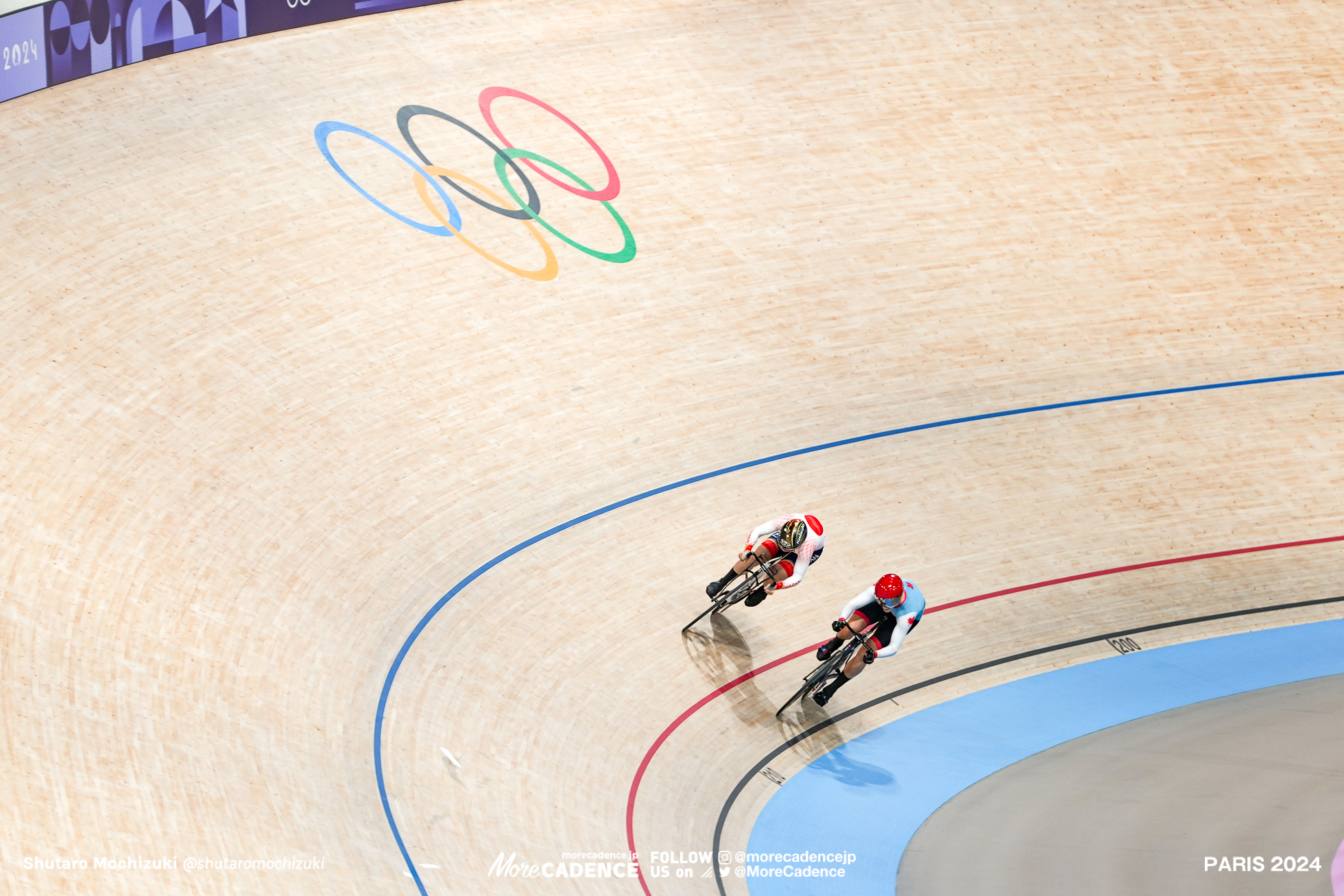 ケルシー・ミシェル MITCHELL Kelsey, CAN, 佐藤水菜, Japan, womens sprint, Olympic Games Paris 2024, Saint-Quentin-en-Yvelines Velodrome, August 09, 2024 in Paris, France