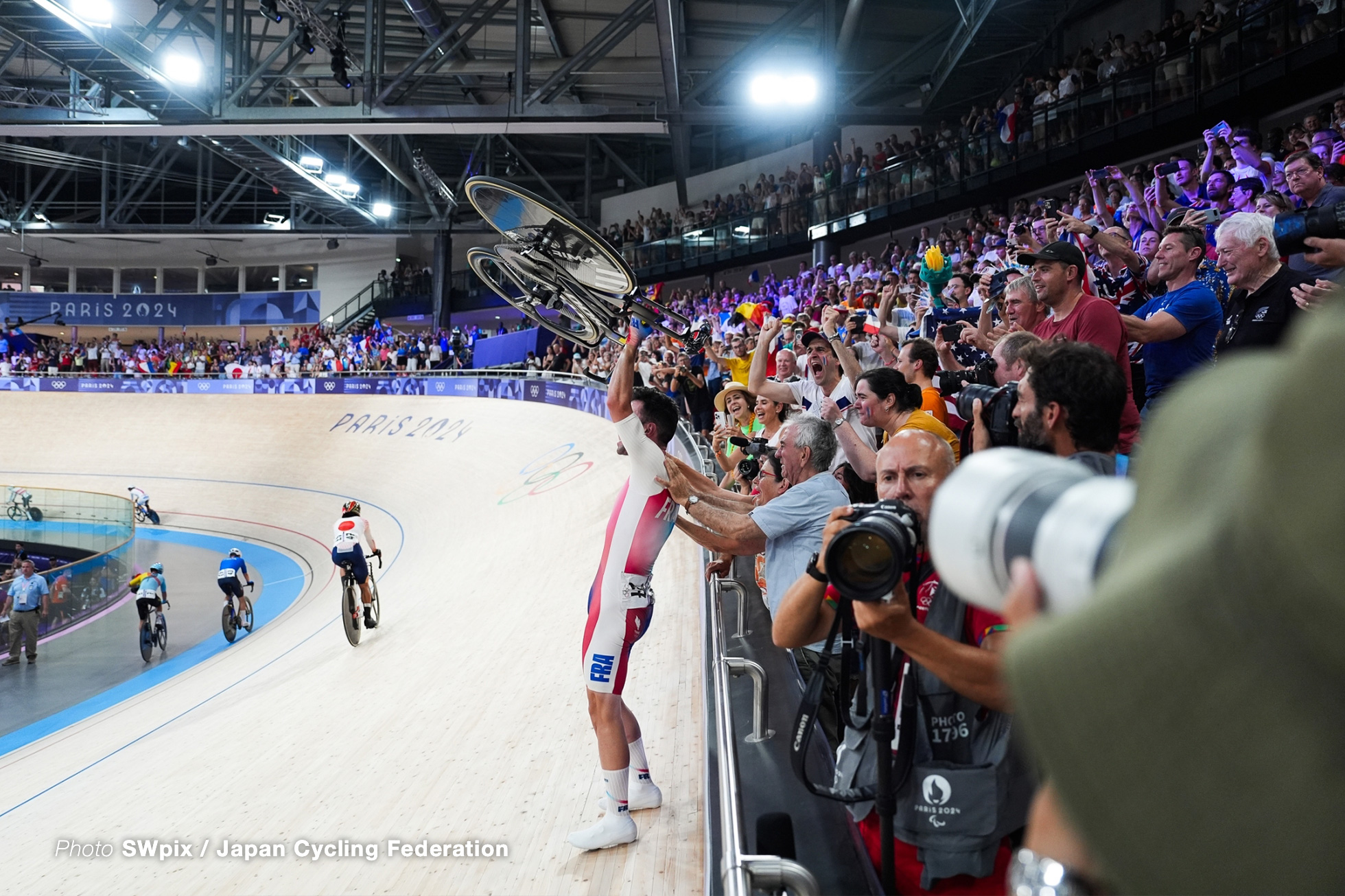 トマ・ブダ THOMAS Benjamin, France, mens omnium, Olympic Games Paris 2024, Saint-Quentin-en-Yvelines Velodrome, August 08, 2024 in Paris, France, SWpix / Japan Cycling Federation