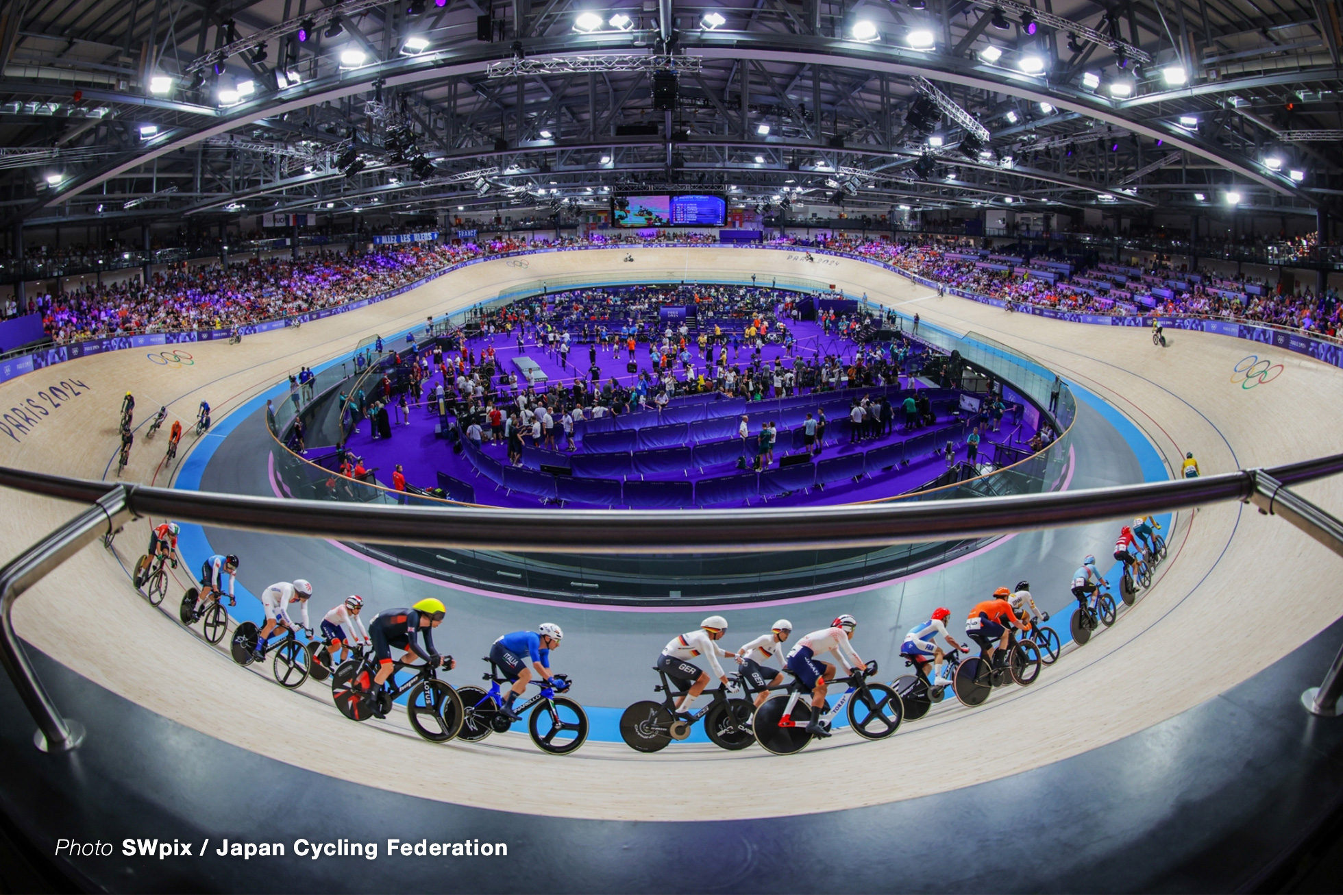 mens madison, Olympic Games Paris 2024, Saint-Quentin-en-Yvelines Velodrome, August 10, 2024 in Paris, France, SWpix / Japan Cycling Federation