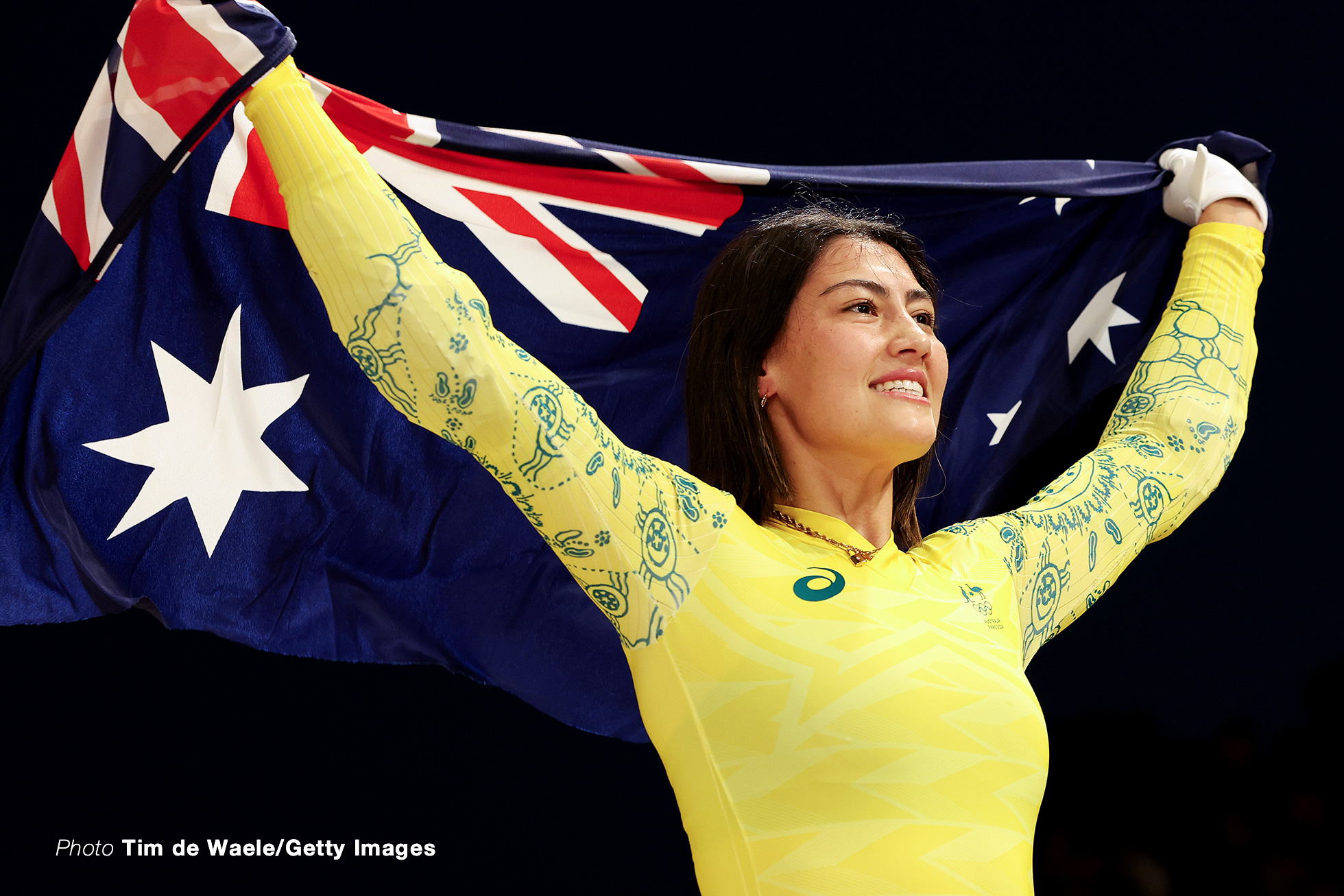 榊原爽 PARIS, FRANCE - AUGUST 02: Saya Sakakibara of Team Australia celebrates as Gold medal winner during the Women's Final on day seven of the Olympic Games Paris 2024 at Saint-Quentin-en-Yvelines BMX Stadium on August 02, 2024 in Paris, France. (Photo by Tim de Waele/Getty Images)