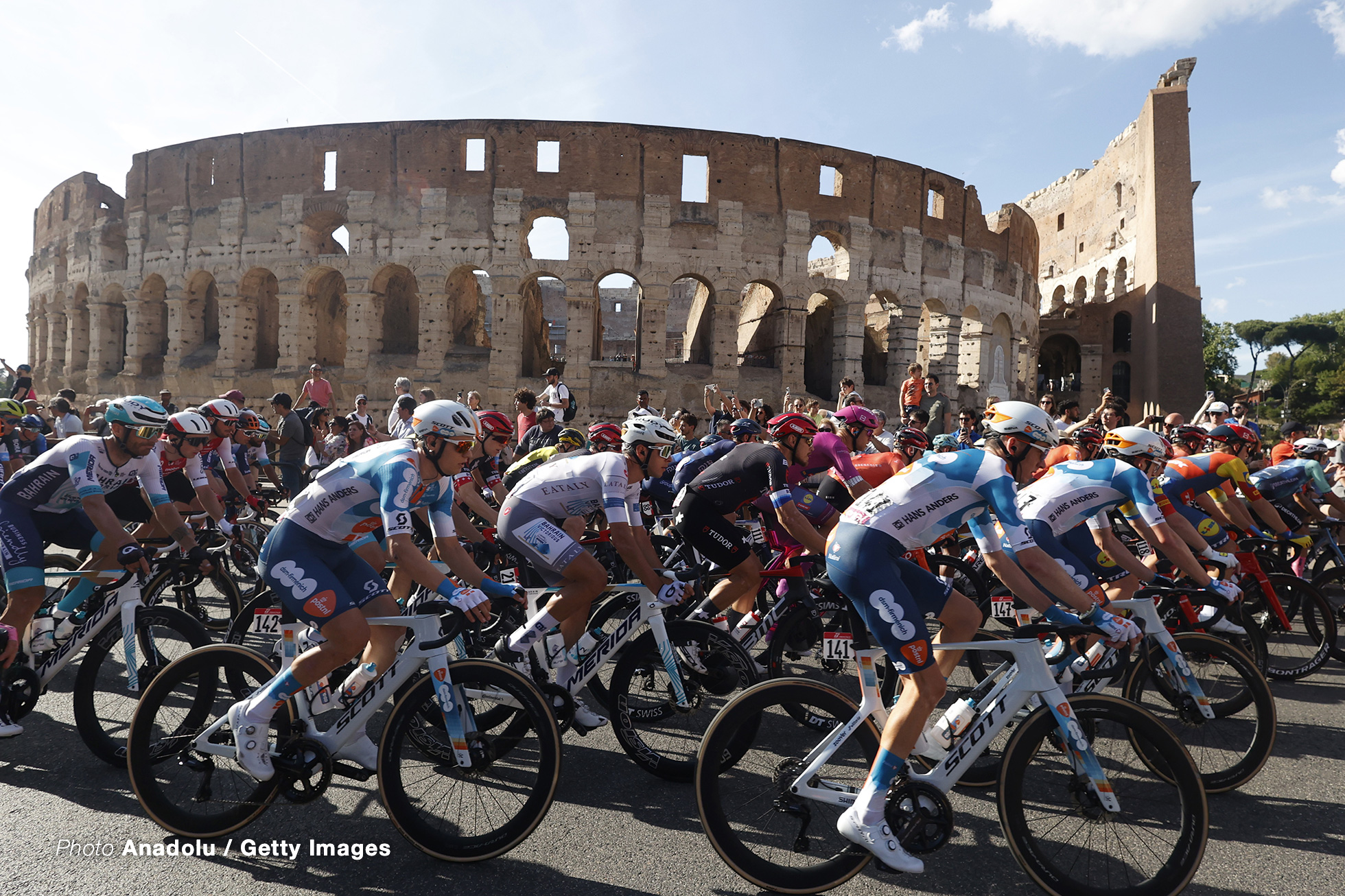 ROME, ITALY - MAY 26: Athletes compete during the 21st and last stage of the Giro d'Italia (Tour of Italy) cycling race 107th edition in Rome, Italy on May 26,2024. (Photo by Riccardo De Luca/Anadolu via Getty Images)