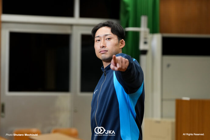 尾野翔一