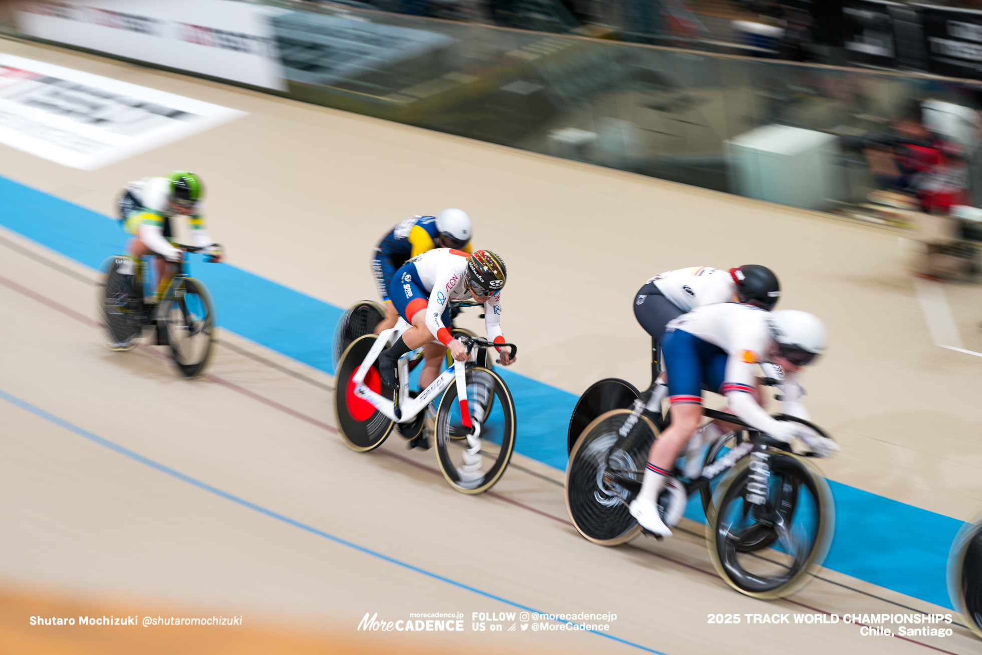 エマ・フィヌカン,Emma Finucane,ヤナ・ブルラコヴァ,Yana Burlakova,ポーリン・グラボッシュ,Pauline Sophie Grabosch,アッラ・ビレツカ,Alla Biletska,タタリノフ・リリヤ,TATARINOFF Liliya,女子ケイリン, WOMEN'S KEIRIN,2025世界選手権トラック サンティアゴ, 2025 UCI CYCLING WORLD CHAMPIONSHIPS TRACK