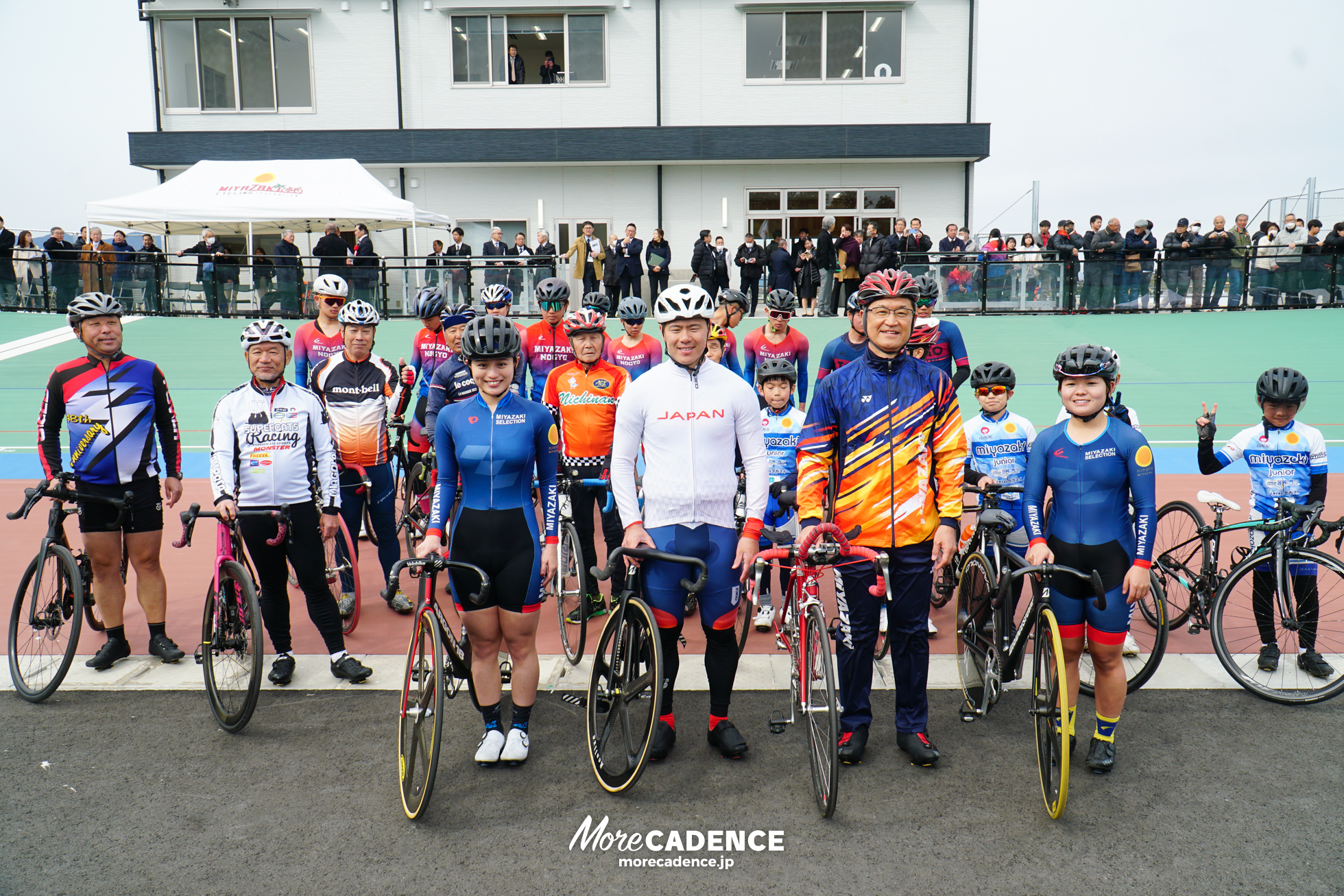 長迫吉拓, 河野俊嗣宮崎県知事, 年見穂風, 岩元美佳, ひなたベロドローム宮崎