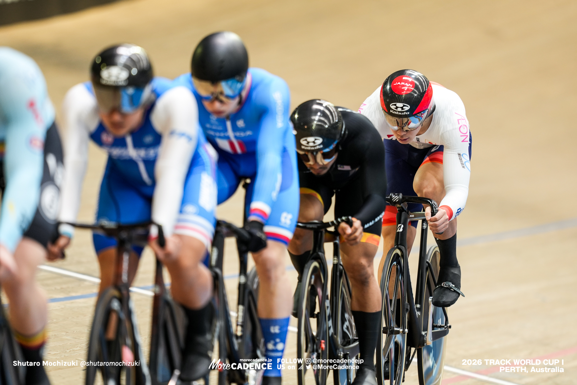 三神遼矢, MIKAMI Ryoya, JPN, アジズルハスニ・アワン, AWANG Mohd Azizulhasni, MAS, 男子ケイリン, 1回戦敗者復活戦, MEN Elite Keirin, First Round Repechage, 2026ワールドカップ第1戦, オーストラリア, パース, 2026 UCI Track World Cup, Round 1, Perth, Australia