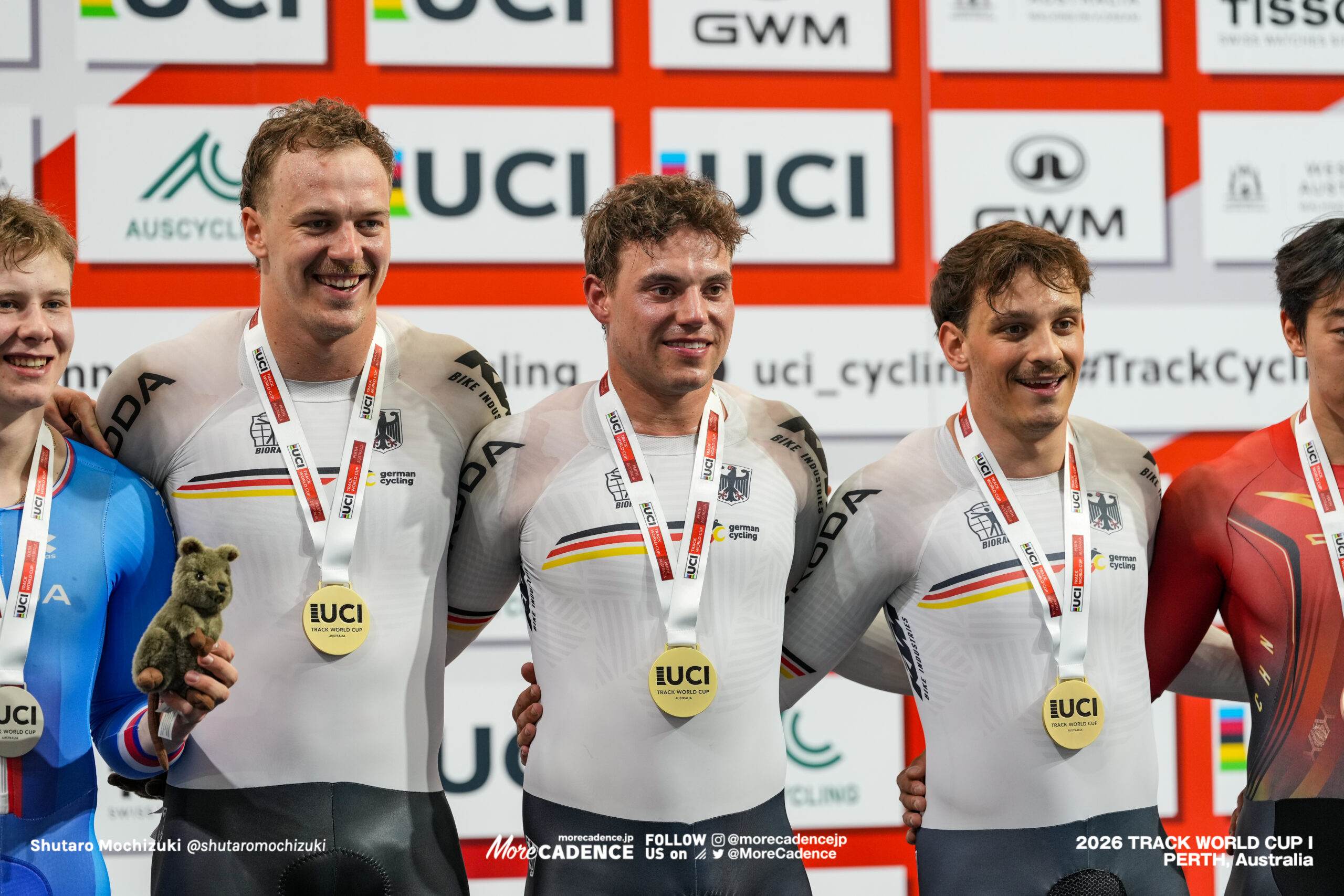 DORNBACH Maximilian, マキシミリアン・ドルンバッハ, GER, SCHROTER Nik, ニック・シュレーター, GER, SPIEGEL Luca, ルカ・スピーゲル, GER, 男子チームスプリント, 表彰, MEN Elite Team Sprint, Podium, 2026ワールドカップ第1戦, オーストラリア, パース, 2026 UCI Track World Cup, Round 1, Perth, Australia