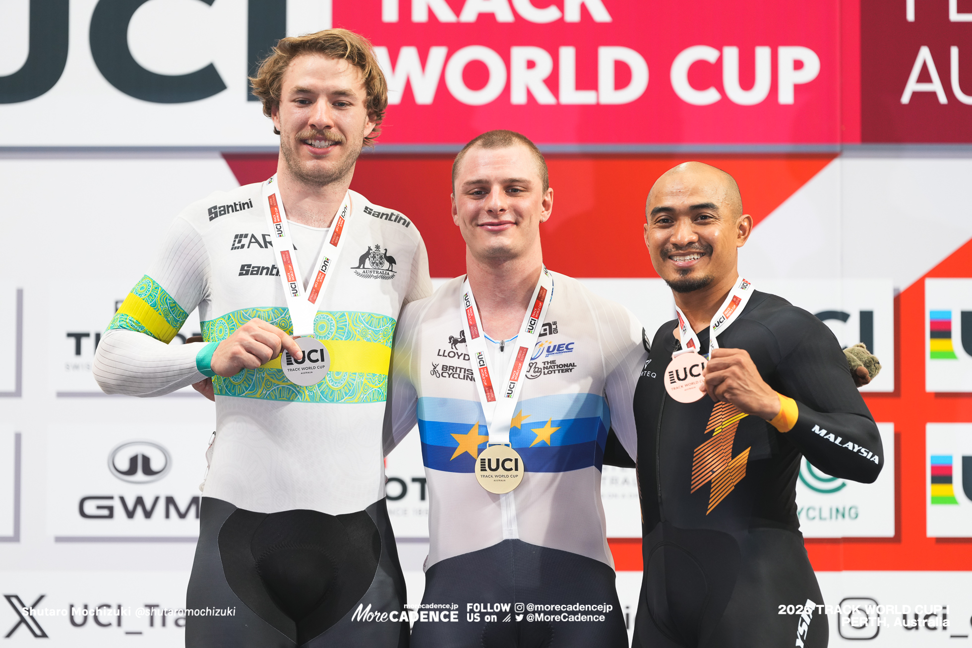 マシュー・リチャードソン, RICHARDSON Matthew, GBR, レイ・ホフマン, HOFFMAN Leigh, AUS, アジズルハスニ・アワン, AWANG Mohd Azizulhasni, MAS, 男子スプリント, 表彰, MEN Elite Sprint, Podium, 2026ワールドカップ第1戦, オーストラリア, パース, 2026 UCI Track World Cup, Round 1, Perth, Australia