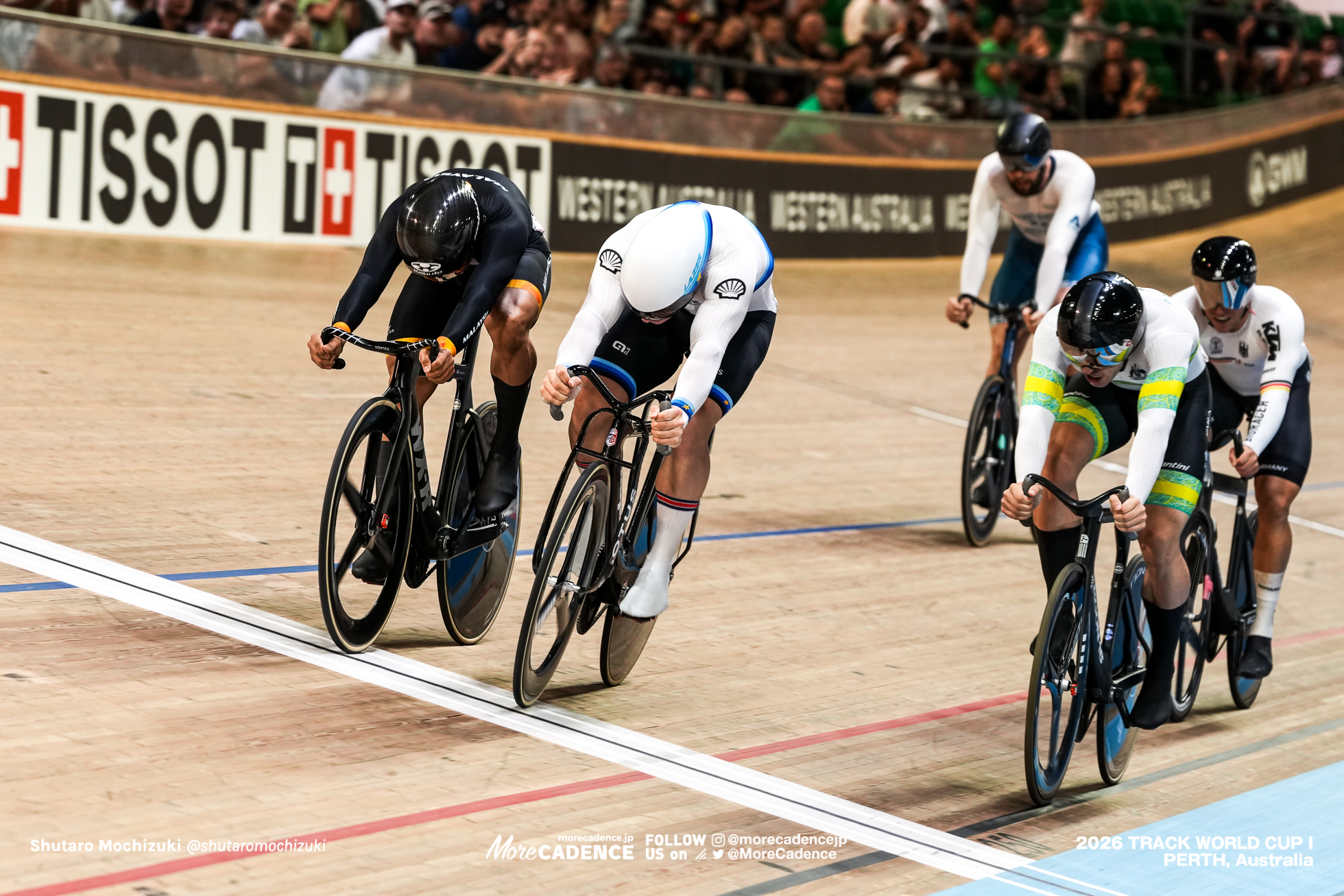 アジズルハスニ・アワン, AWANG Mohd Azizulhasni, MAS, マシュー・リチャードソン, RICHARDSON Matthew, GBR, レイ・ホフマン, HOFFMAN Leigh, AUS, 男子ケイリン, 決勝, MEN Elite Keirin, Final, 2026ワールドカップ第1戦, オーストラリア, パース, 2026 UCI Track World Cup, Round 1, Perth, Australia
